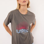 Fluresk Acacia T-shirt Grijs – T-Shirts van Fluresk, kleur XS, maat | JoAnnco