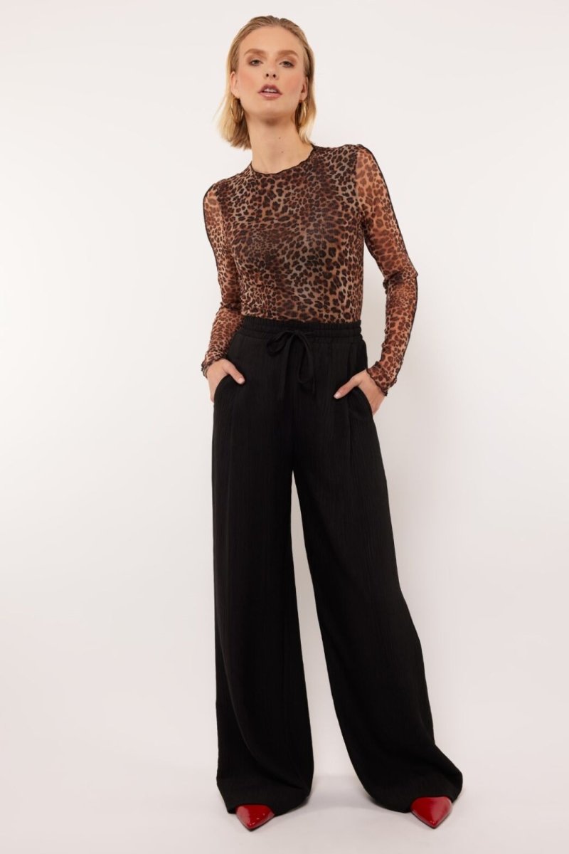 Fluresk Leslie Pants Zwart – Broeken van Fluresk, kleur XS, maat | JoAnnco